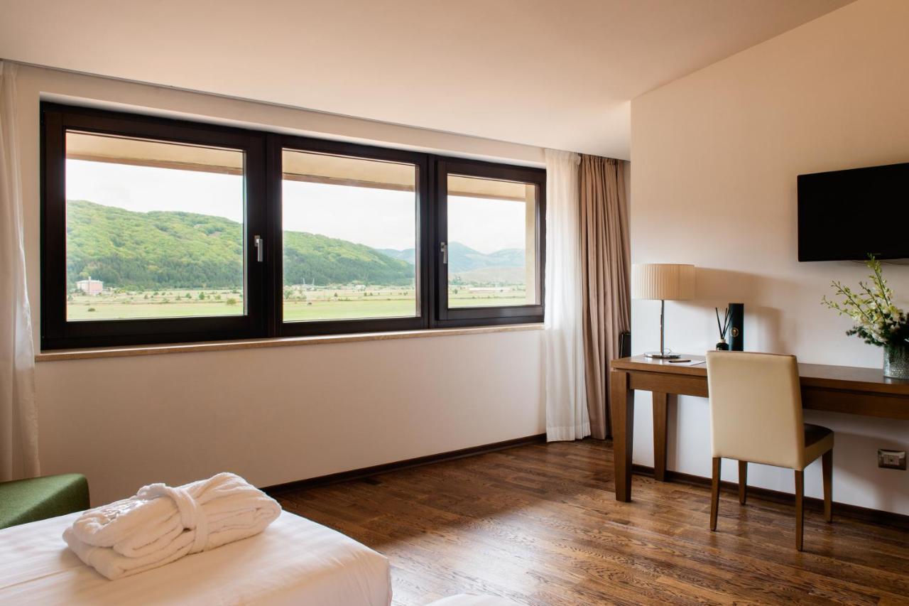Aqua Montis Resort & Spa Rivisondoli Esterno foto